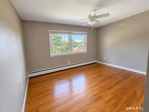 Bedroom - 18 Overlook Rd, Gales Ferry, CT 06335 photo 1 of 7