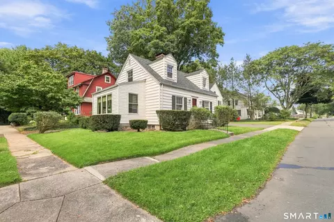Exterior - 85 Ford St, Hamden, CT 06517 photo 2 of 7