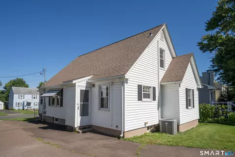 Exterior - 28 Byrd Rd, Wethersfield, CT 06109 photo 4 of 10