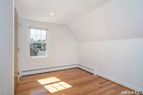 Bedroom - 28 Byrd Rd, Wethersfield, CT 06109 photo 9 of 9