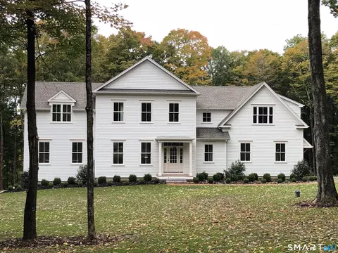 21 Gate Post Ln, Litchfield, CT 06759