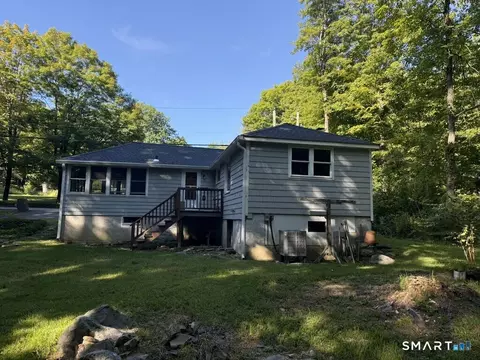 Exterior - 205 Mountain Rd, Wilton, CT 06897 photo 1 of 3