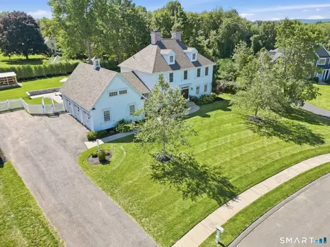 View/Area - 6 Matthew Dr, Suffield, CT 06078 photo 2 of 4
