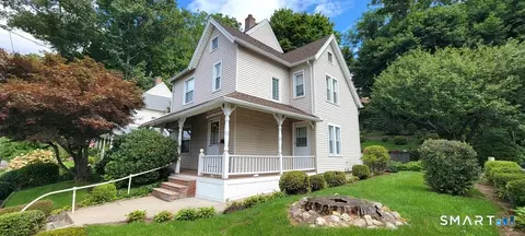 1375 Baldwin St, Waterbury, CT 06706