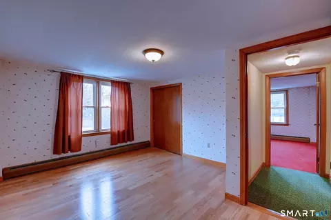 Bedroom - 114 Green Hollow Rd, Killingly, CT 06239 photo 3 of 10