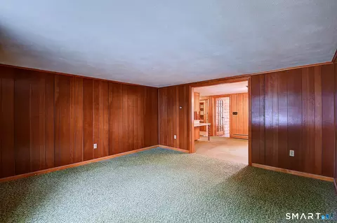 Living - 114 Green Hollow Rd, Killingly, CT 06239 photo 3 of 5