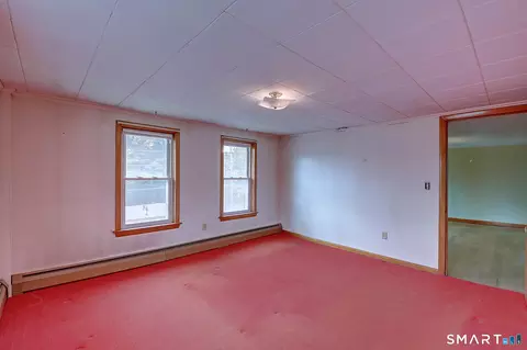 Bedroom - 114 Green Hollow Rd, Killingly, CT 06239 photo 6 of 10