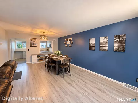 Dining - 91 Riverview Rd #5D, East Lyme, CT 06333 photo 1 of 1