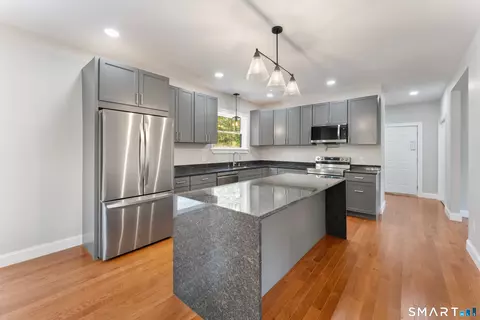 Kitchen - 769 Brook Rd, Hampton, CT 06247 photo 4 of 4