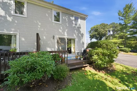 Exterior - 59 Mallard Cv #59, East Hampton, CT 06424 photo 6 of 8