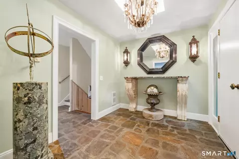 Entry Way - 131 Peaceable St, Redding, CT 06896 photo 1 of 3