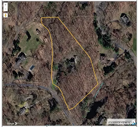 View/Area - 131 Peaceable St, Redding, CT 06896 photo 1 of 1