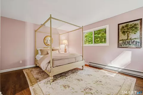 Bedroom - 131 Peaceable St, Redding, CT 06896 photo 3 of 4
