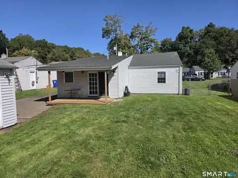 Exterior - 55 Circle Dr, Wallingford, CT 06492 photo 2 of 4