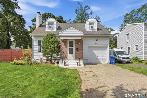 68 Beverly Rd, New Haven, CT 06515