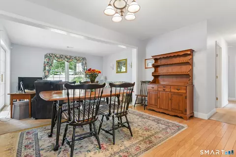 Dining - 2 Silverbrook Ln #2, Clinton, CT 06413 photo 2 of 3