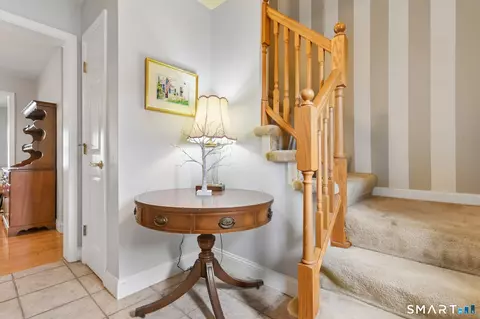 Entry Way - 2 Silverbrook Ln #2, Clinton, CT 06413 photo 1 of 2