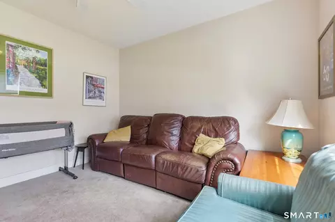 Bedroom - 2 Silverbrook Ln #2, Clinton, CT 06413 photo 2 of 5
