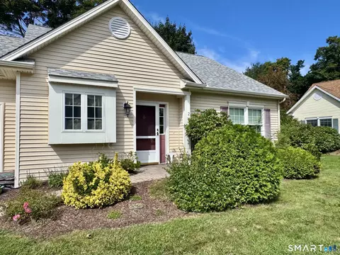 Exterior - 2 Silverbrook Ln #2, Clinton, CT 06413 photo 6 of 7