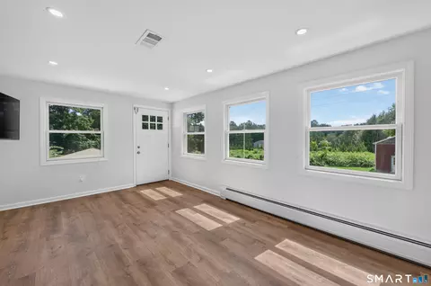 Living - 523 Highfield Dr, Orange, CT 06477 photo 5 of 8