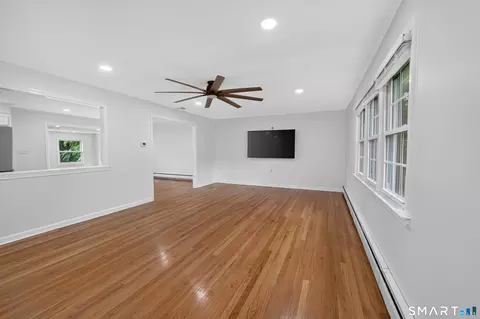 Living - 523 Highfield Dr, Orange, CT 06477 photo 3 of 8