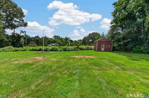 Exterior - 523 Highfield Dr, Orange, CT 06477 photo 7 of 7