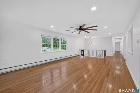 Living - 523 Highfield Dr, Orange, CT 06477 photo 2 of 8