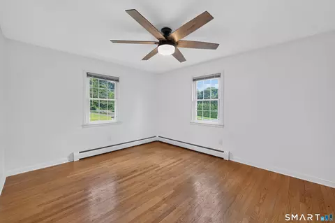 Bedroom - 523 Highfield Dr, Orange, CT 06477 photo 1 of 3