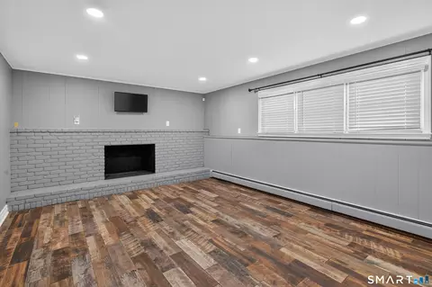 Living - 523 Highfield Dr, Orange, CT 06477 photo 8 of 8