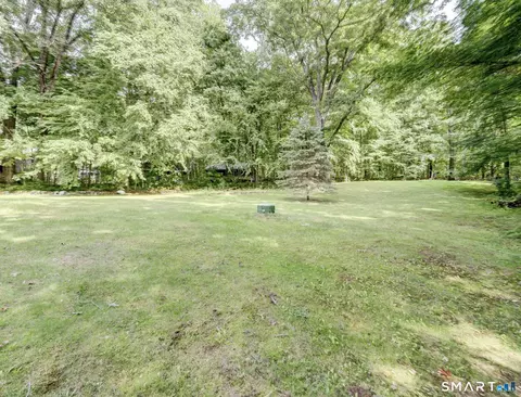 Exterior - 142 Root Rd, Coventry, CT 06238 photo 10 of 10