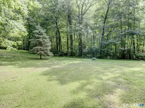 Exterior - 142 Root Rd, Coventry, CT 06238 photo 2 of 10