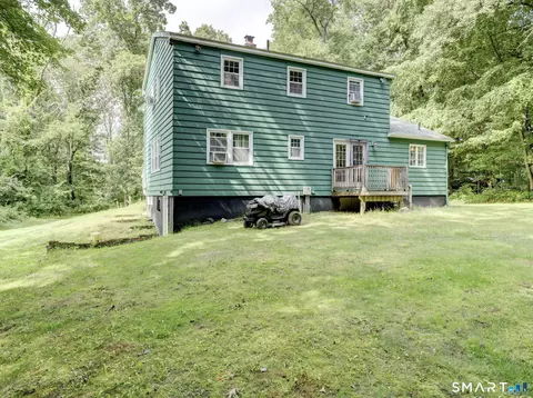Exterior - 142 Root Rd, Coventry, CT 06238 photo 8 of 10