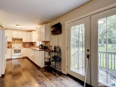 Kitchen - 142 Root Rd, Coventry, CT 06238 photo 3 of 3