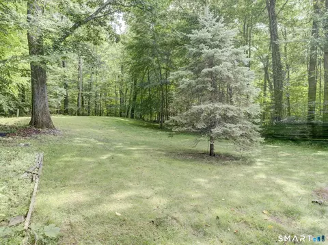 Exterior - 142 Root Rd, Coventry, CT 06238 photo 3 of 10