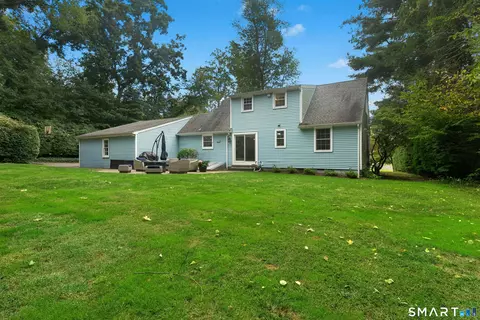 Exterior - 3 Glenbrook Dr, Monroe, CT 06468 photo 7 of 10