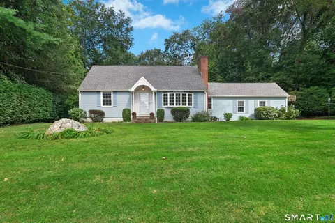 Exterior - 3 Glenbrook Dr, Monroe, CT 06468 photo 2 of 10