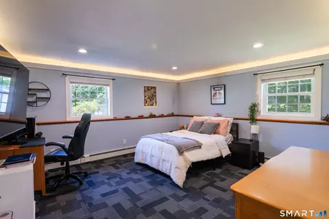 Bedroom - 36 Birchwood Dr, Killingly, CT 06239 photo 4 of 4