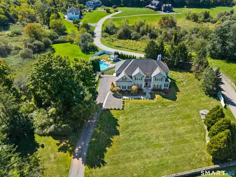 81 Pine Hill Rd, New Fairfield, CT 06812