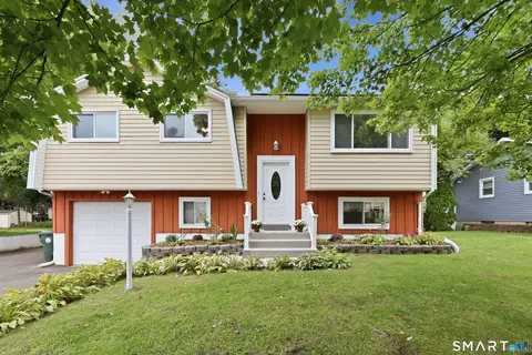 38 Sparrowbush Rd, East Hartford, CT 06108