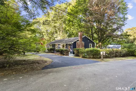 Exterior - 94 Moosup Trl, Monroe, CT 06468 photo 5 of 5