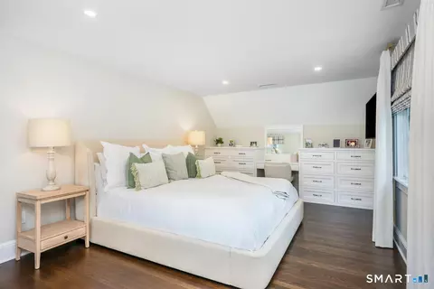 Bedroom - 30 Birch Rd, Darien, CT 06820 photo 1 of 6