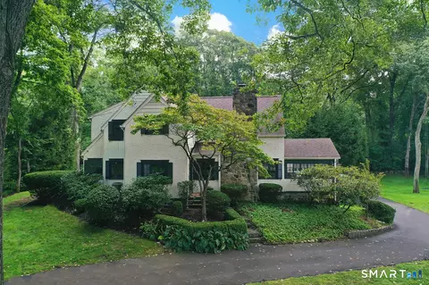 Exterior - 30 Birch Rd, Darien, CT 06820 photo 2 of 7