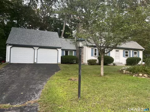 14 Marion Dr, East Lyme, CT 06333
