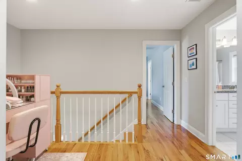 Entry Way - 23 Salmon Run, East Hampton, CT 06424 photo 3 of 3