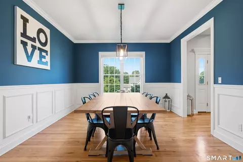Dining - 23 Salmon Run, East Hampton, CT 06424 photo 2 of 2