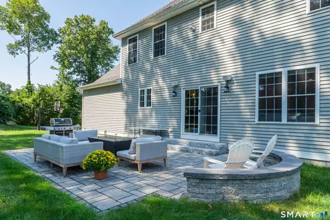 Exterior - 23 Salmon Run, East Hampton, CT 06424 photo 2 of 6