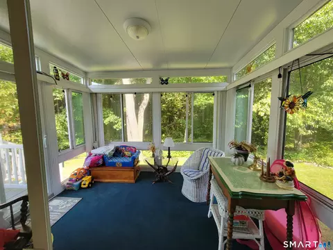 Exterior - 28 Cliff Rd, Ledyard, CT 06339 photo 3 of 5