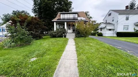 129 Newington Rd, West Hartford, CT 06110