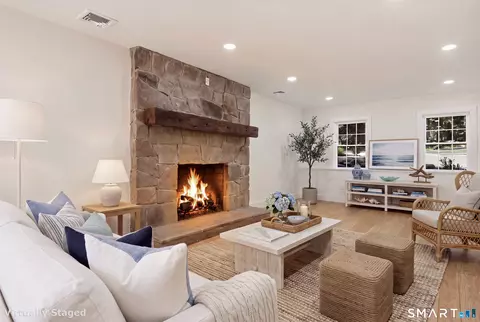 Living - 9 Bradley Ln, Sandy Hook, CT 06482 photo 2 of 2