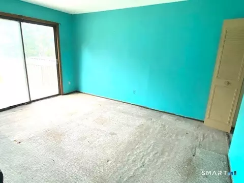 Bedroom - 127 Black Point Rd #9, Niantic, CT 06357 photo 1 of 4
